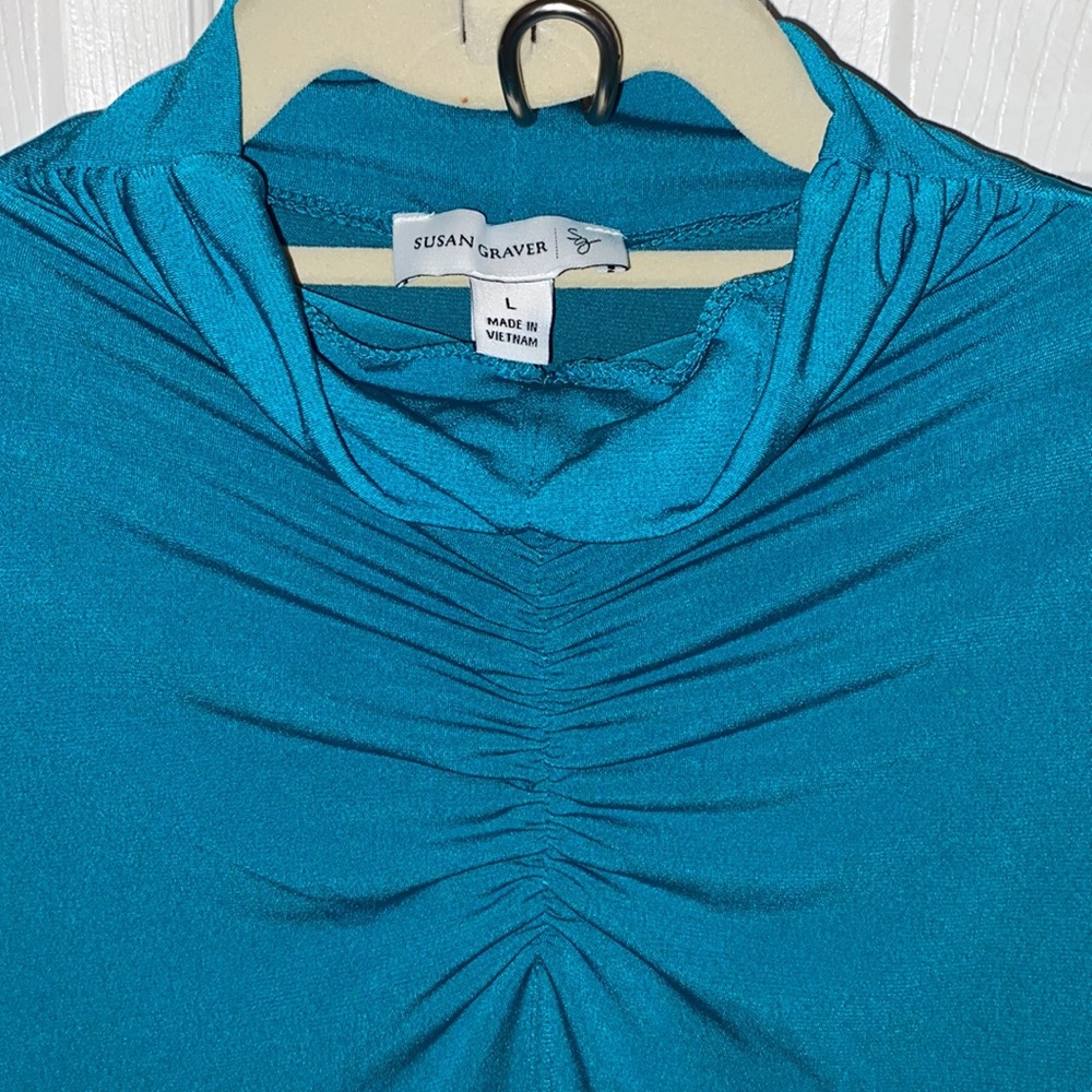 Susan Graver SZ L. NWOT. Bluish green color. - Picture 3 of 9